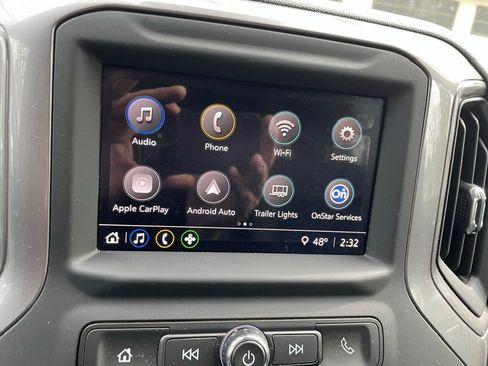 Used 2022 Chevrolet Silverado 1500 Custom image 14