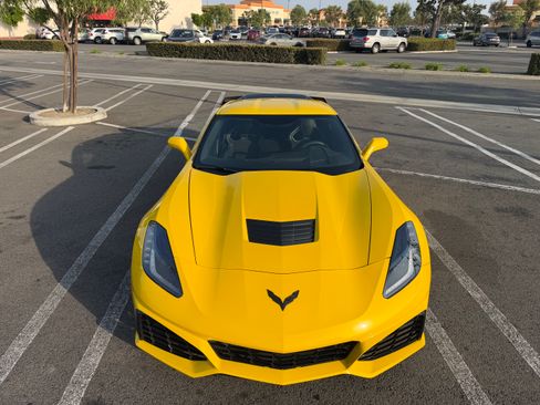 Used 2014 Chevrolet Corvette Stingray Coupe w/ 3LT Preferred Equipment Group RWD image 9