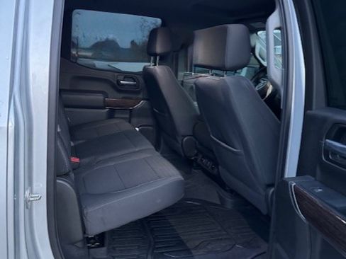 Used 2021 GMC Sierra 1500 Elevation w/ LPO, Elevation Black Package image 12