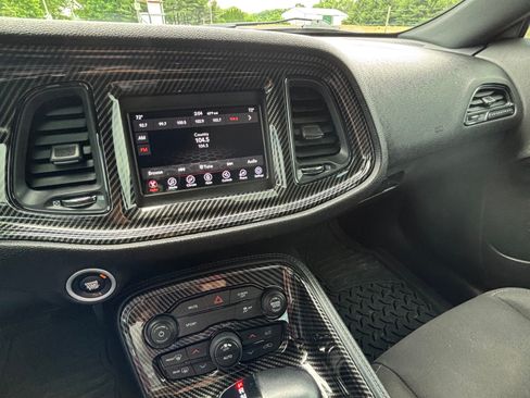 Used 2022 Dodge Challenger SXT w/ Cold Weather Group AWD/4WD image 17