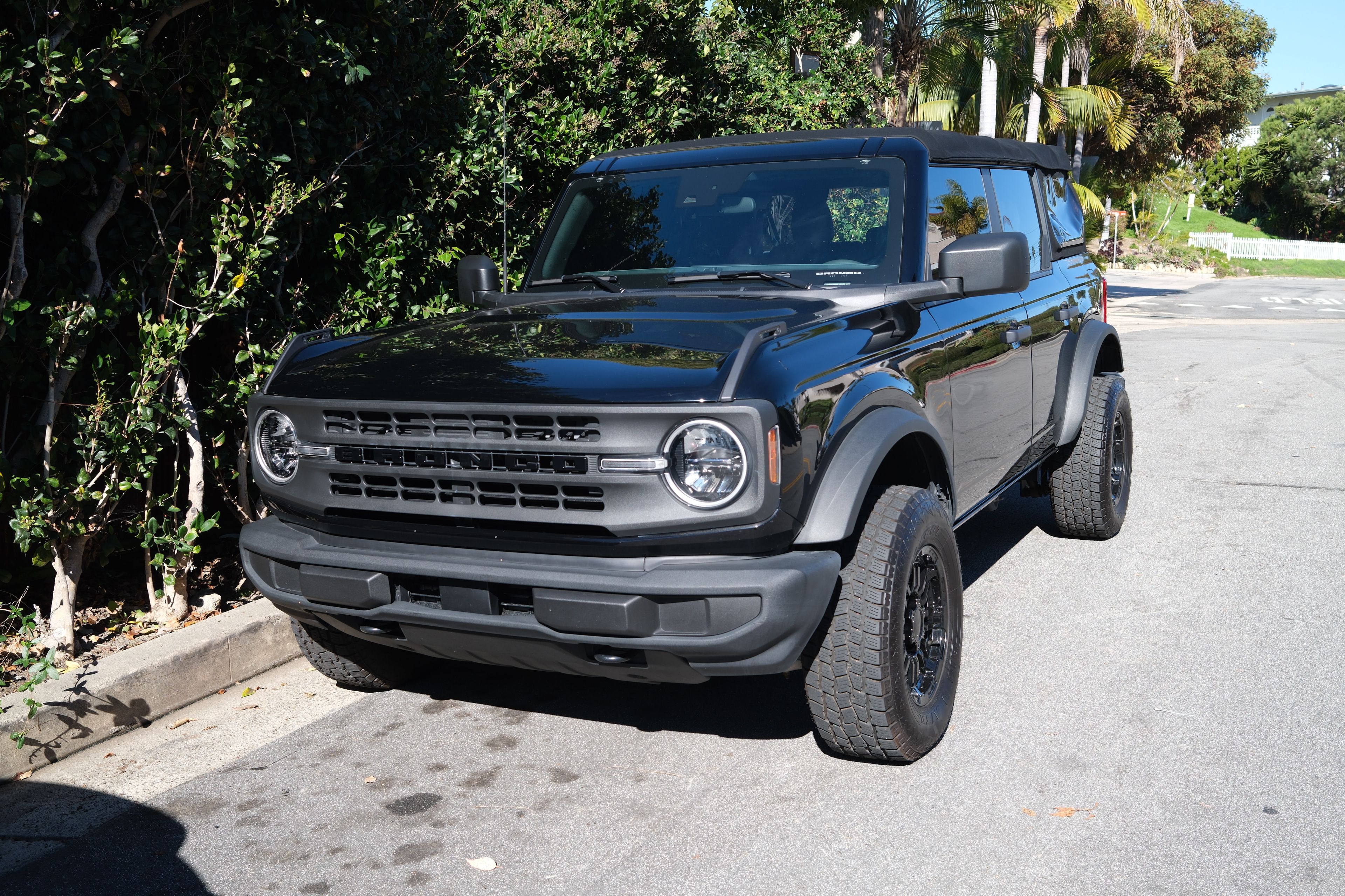 Used 2022 Ford Bronco 4-Door AWD/4WD image 6
