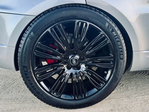 Used 2018 Land Rover Range Rover Sport Supercharged image 10