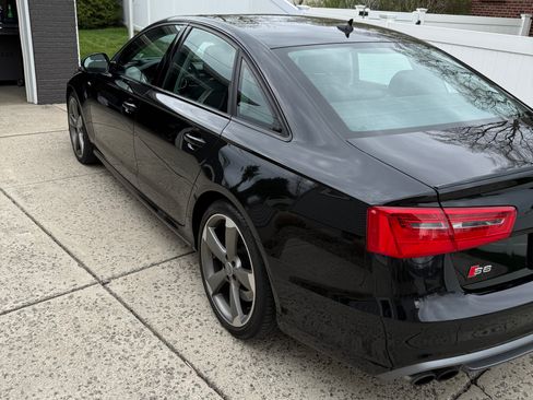 Used 2015 Audi S6 image 6