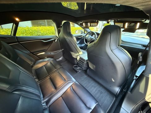 Used 2018 Tesla Model S 100D image 13