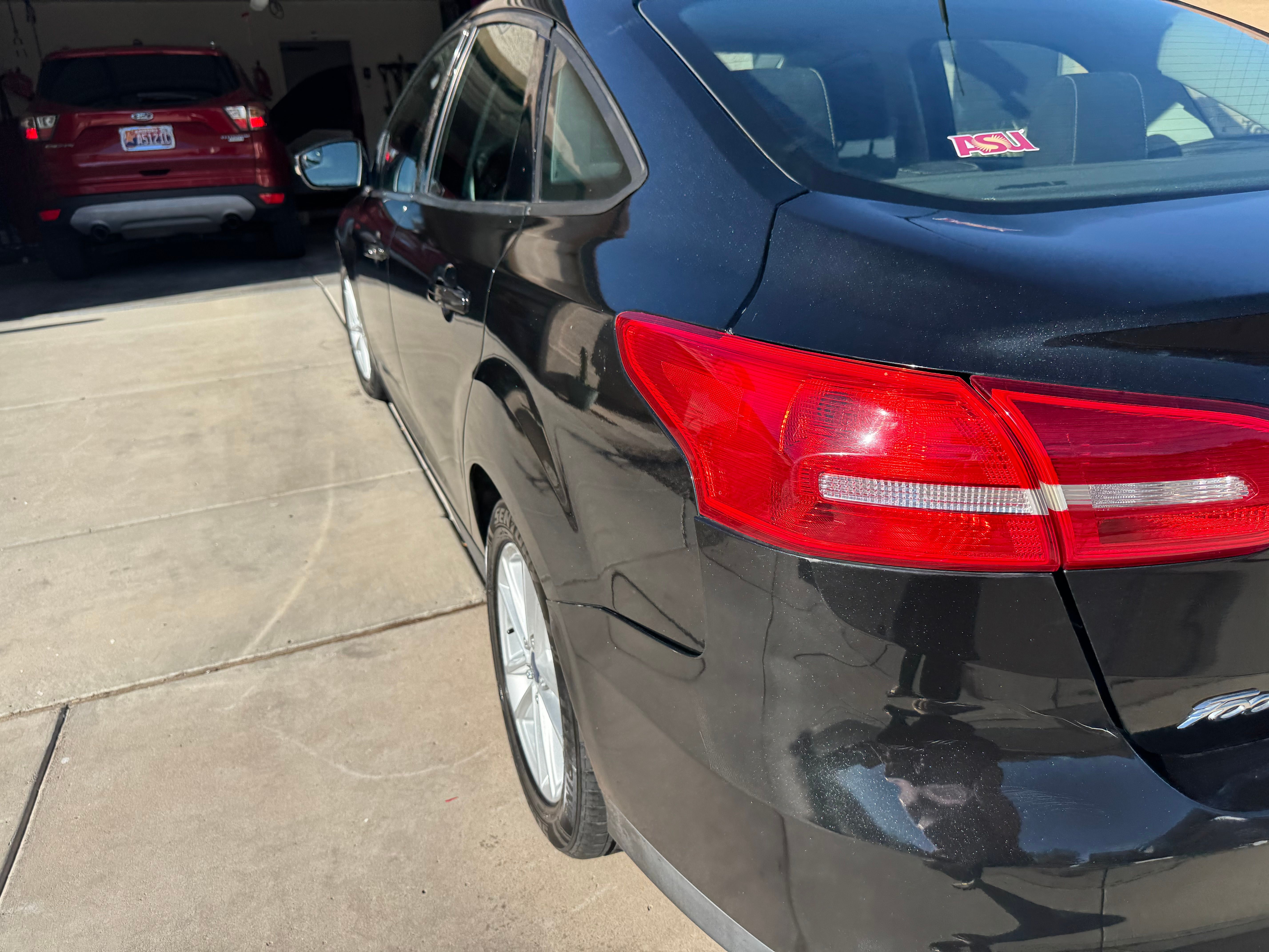 Used 2015 Ford Focus SE FWD image 8
