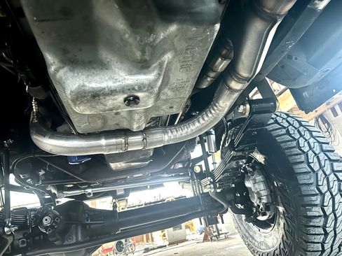 Used 2002 Ford E-350 and Econoline 350 Van image 11