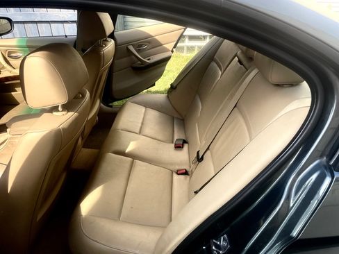 Used 2011 BMW 328i xDrive Sedan AWD/4WD image 19