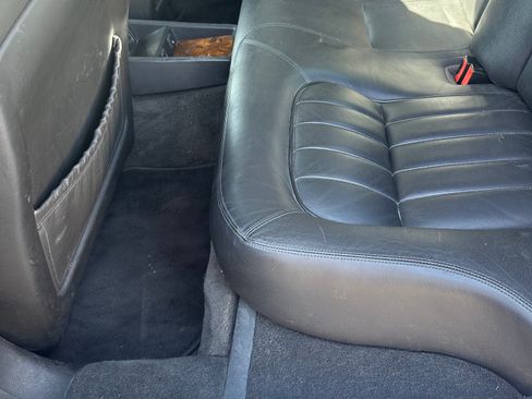 Used 1998 Jaguar XJ8 image 12