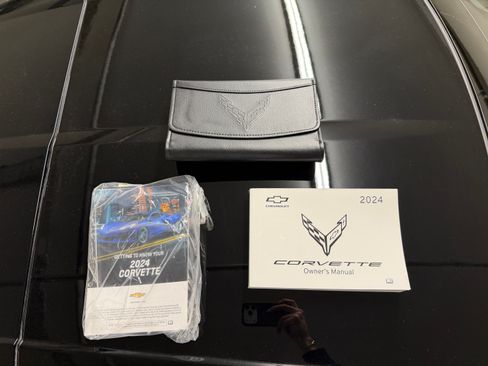 Used 2024 Chevrolet Corvette Stingray Coupe w/ Z51 Performance Package image 22