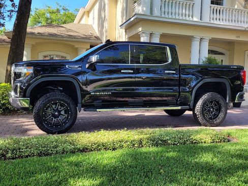 Used 2020 GMC Sierra 1500 SLT w/ SLT Premium Plus Package AWD/4WD image 1