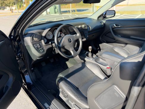 Used 2005 Acura RSX Type-S image 12