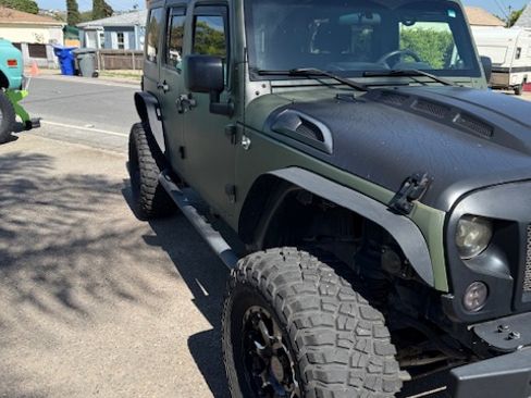 Used 2008 Jeep Wrangler Unlimited Sahara w/ Trailer Tow Group image 4