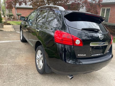 Used 2013 Nissan Rogue SV w/ Premium Pkg image 5