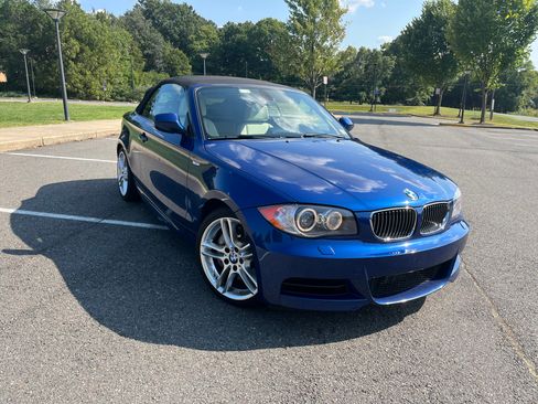 Used 2011 BMW 135i Convertible image 5