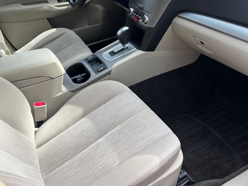 Used 2014 Subaru Outback 2.5i Premium image 22