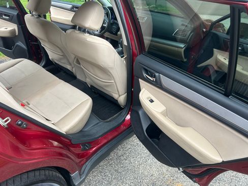 Used 2015 Subaru Outback 2.5i Premium AWD/4WD image 20