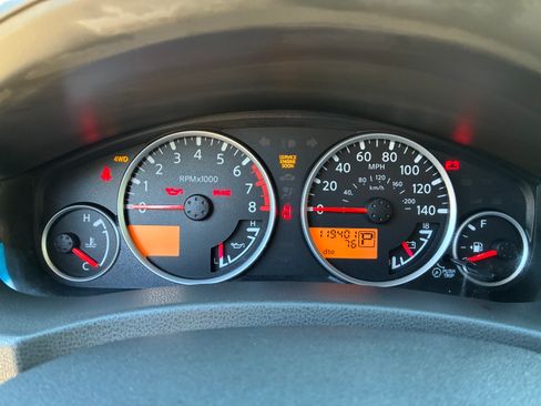 Used 2007 Nissan Pathfinder LE AWD/4WD image 13