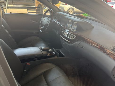 Used 2007 Mercedes-Benz S 550 image 4