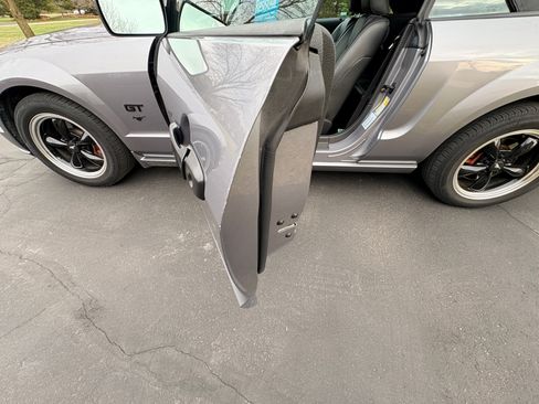 Used 2007 Ford Mustang GT Premium image 29