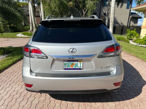 Used 2013 Lexus RX 350 FWD w/ Premium Pkg image 2