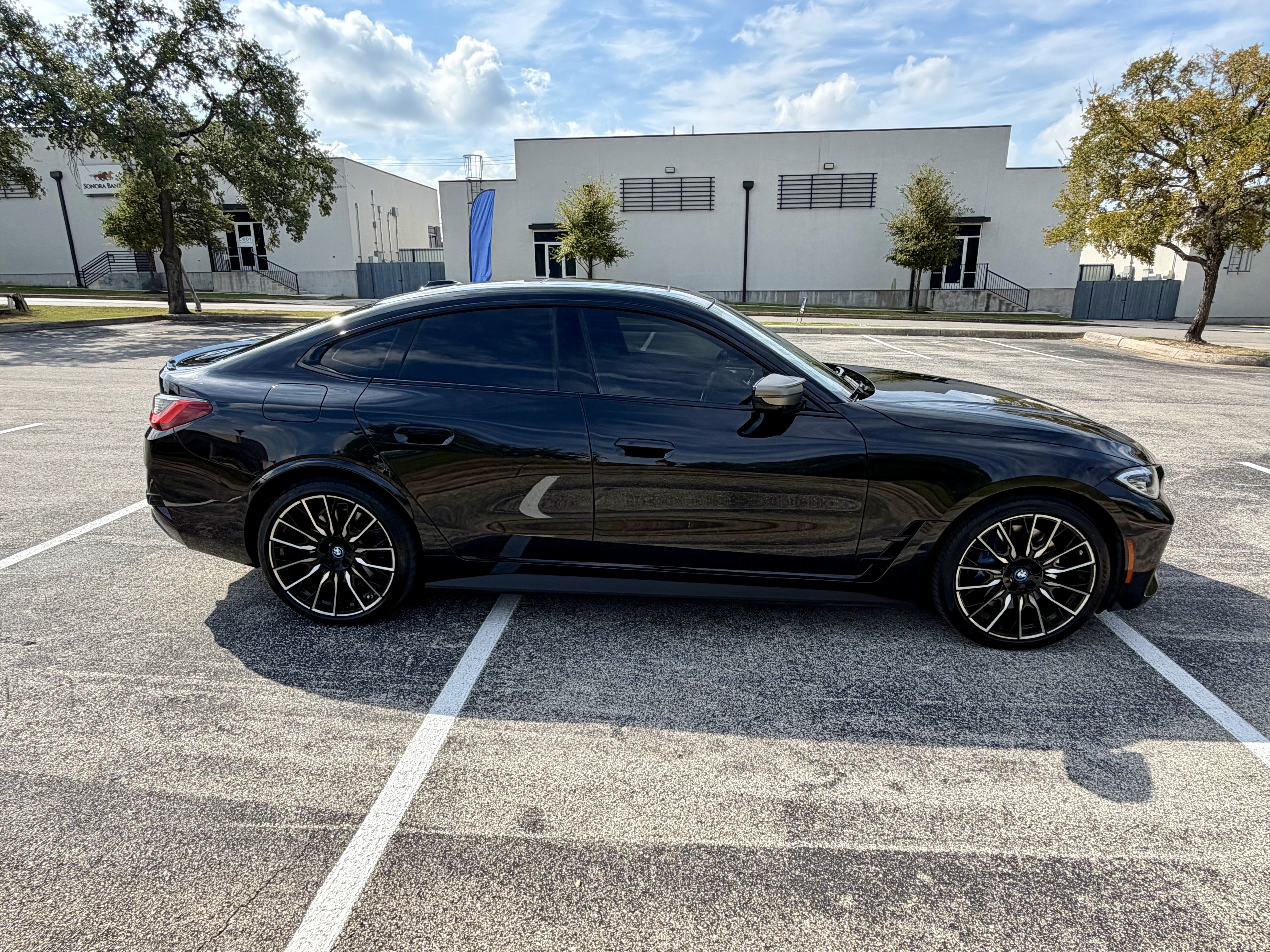 Used 2024 BMW i4 M50 AWD/4WD image 1