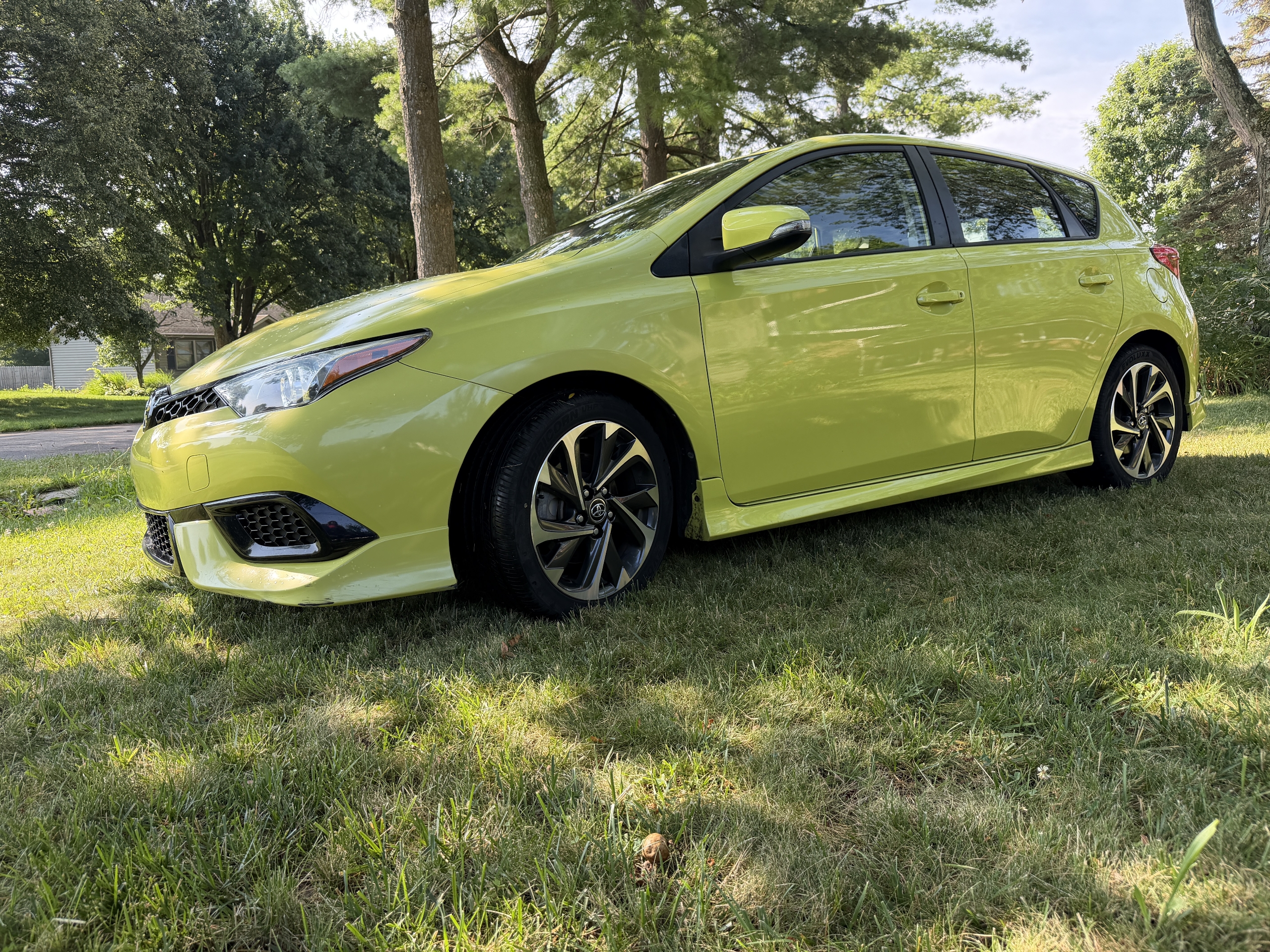 Used 2017 Toyota Corolla iM FWD image 6