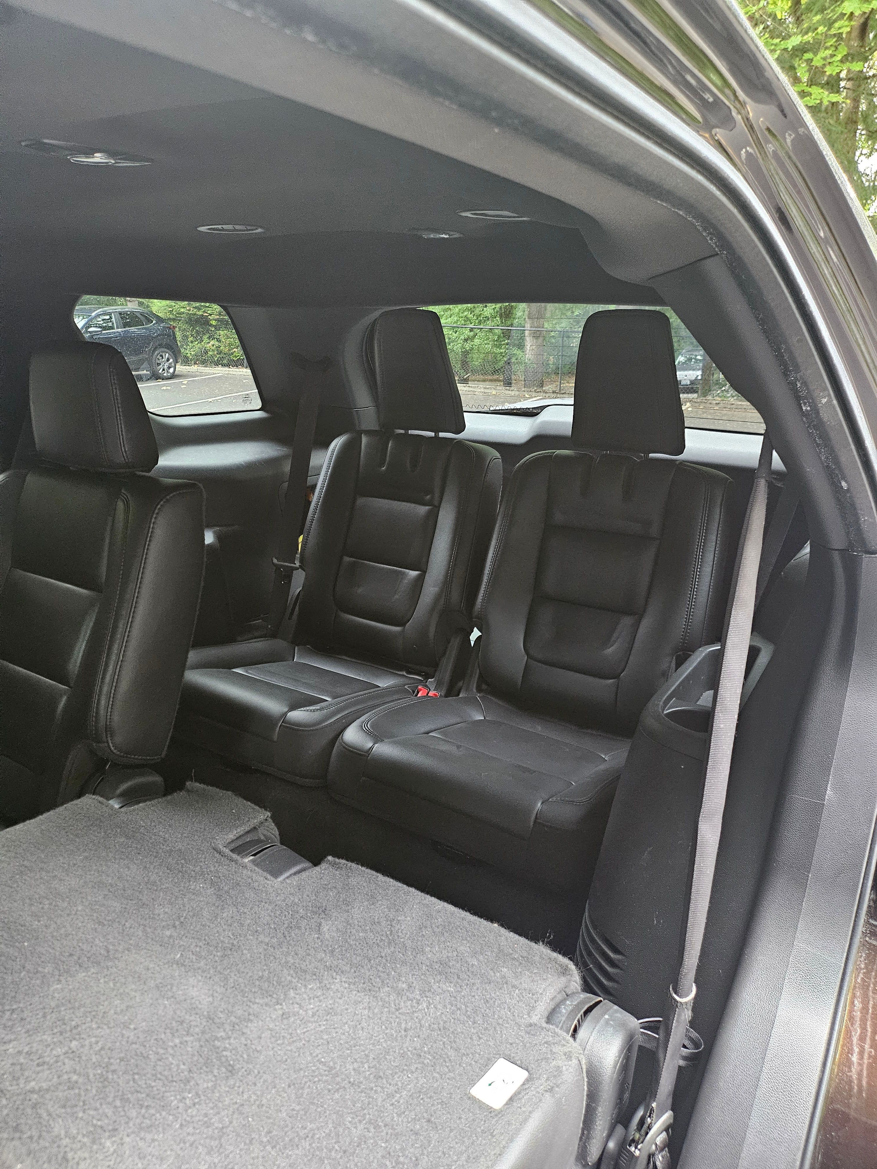 Used 2013 Ford Explorer XLT AWD/4WD image 24