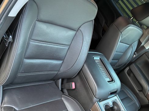 Used 2018 GMC Sierra 1500 Denali w/ Denali Ultimate Package image 28