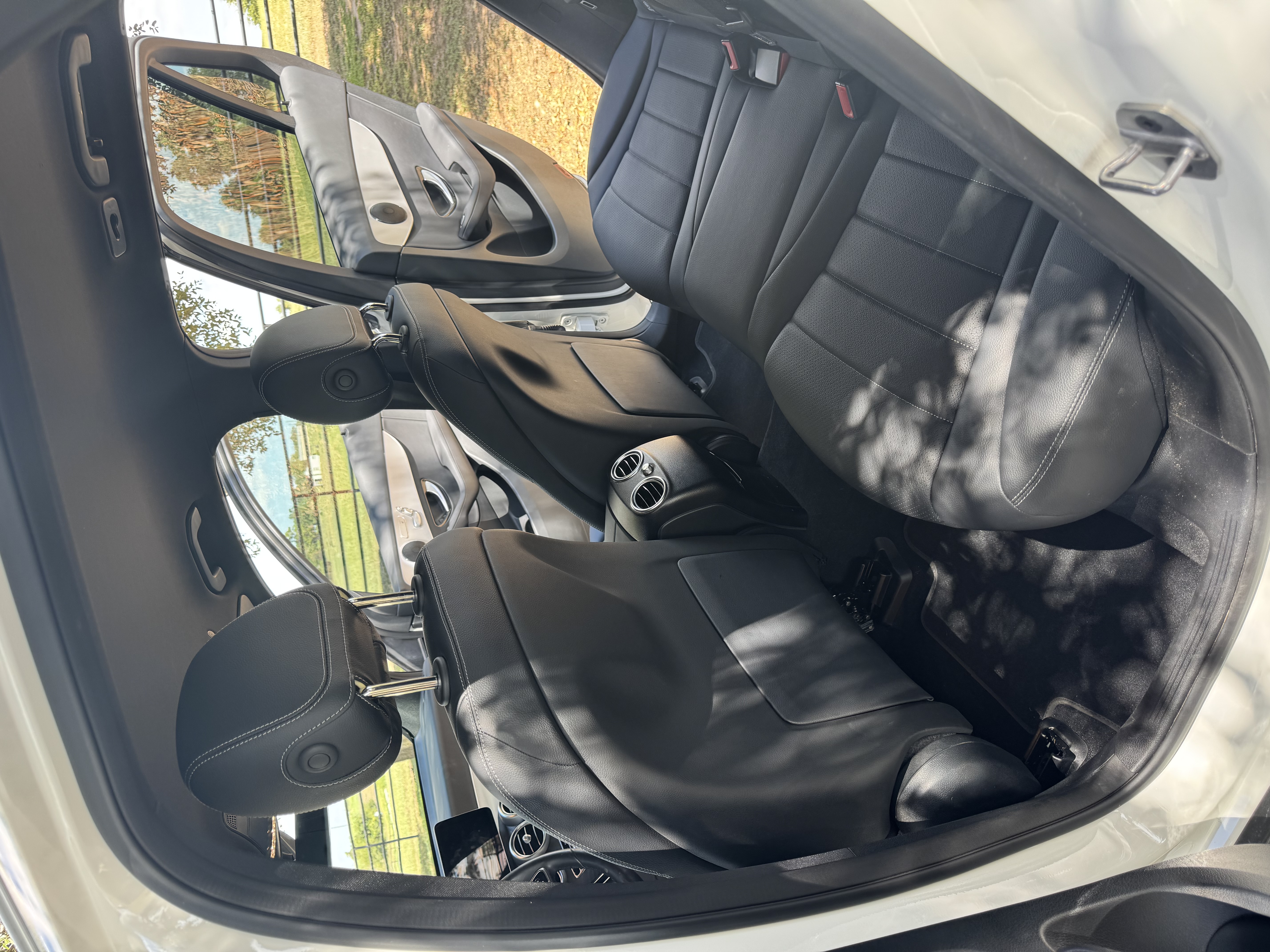 Used 2022 Mercedes-Benz GLC 300 4MATIC image 13