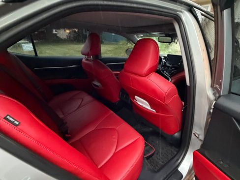 Used 2023 Toyota Camry XSE w/ Navigation Package FWD image 10