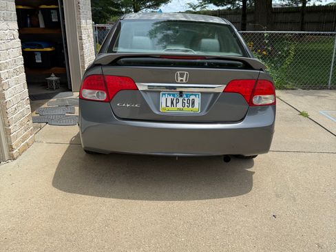 Used 2010 Honda Civic EX image 5