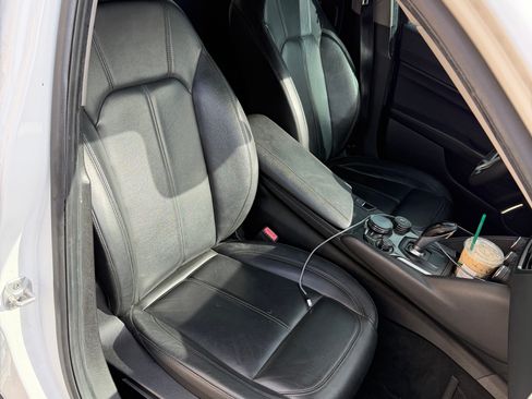 Used 2018 Alfa Romeo Giulia image 18