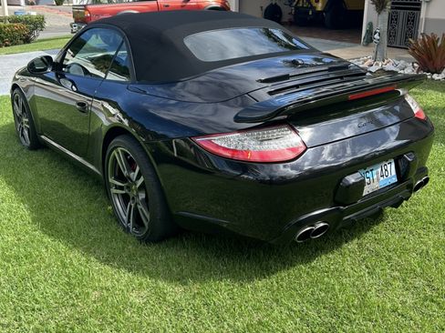 Used 2011 Porsche 911 Carrera image 6