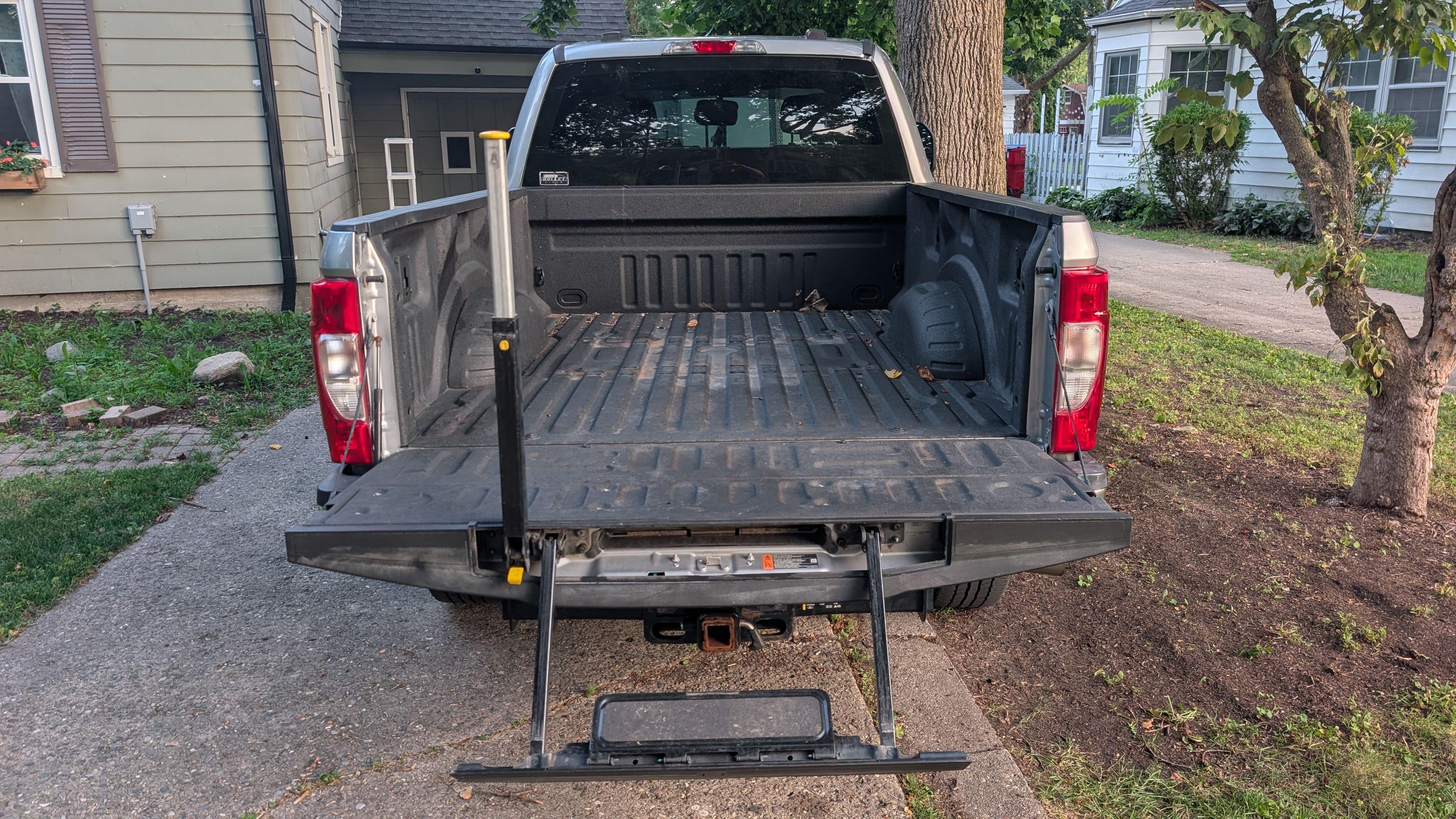 Used 2021 Ford F350 XL w/ STX Appearance Package AWD/4WD image 9