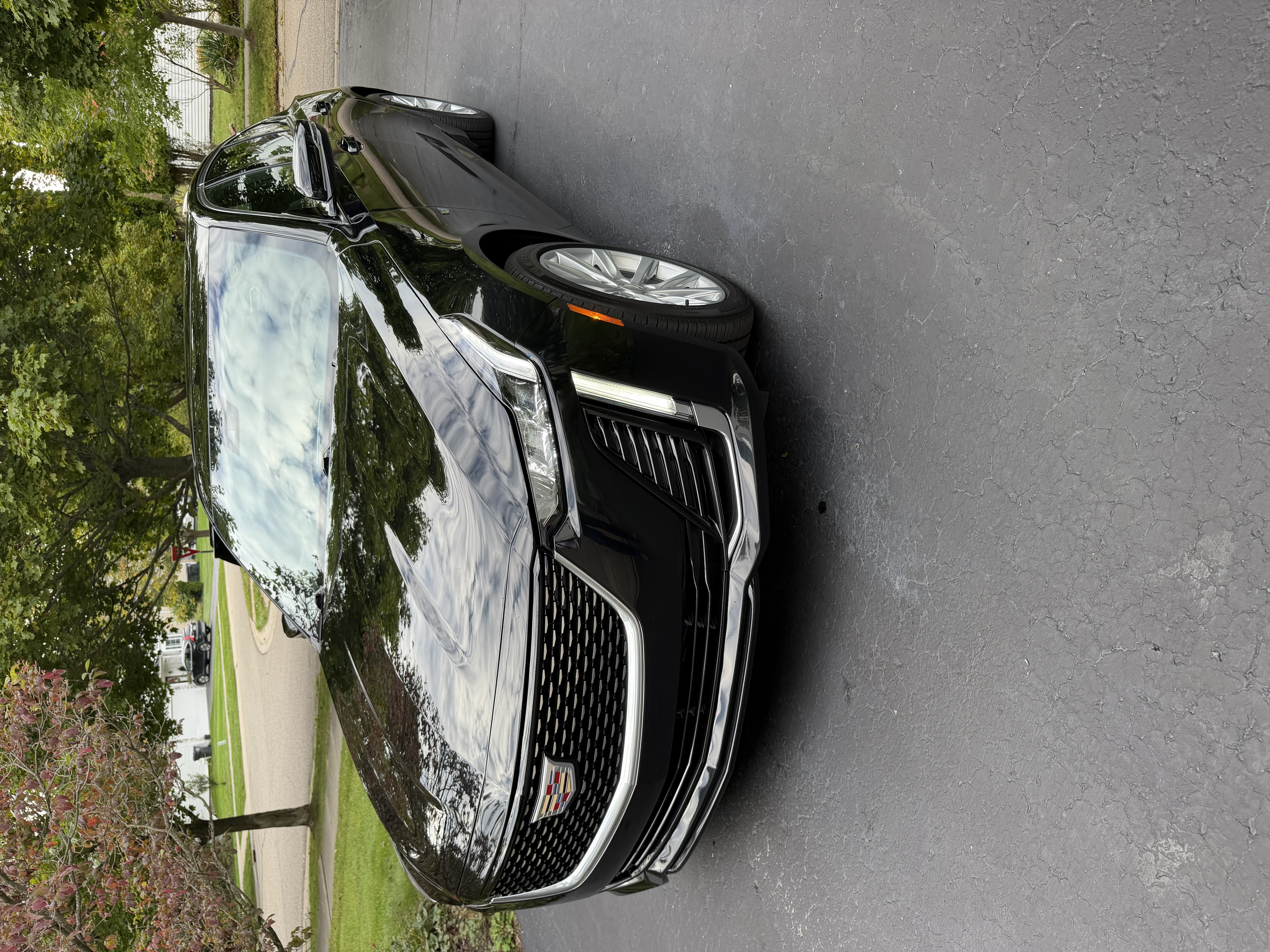 Used 2022 Cadillac CT5 Luxury w/ Sun And Sound Package AWD/4WD image 10