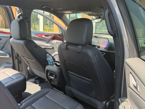 Used 2026 Chevrolet Traverse Z71 w/ Driver Confidence Package AWD/4WD image 10