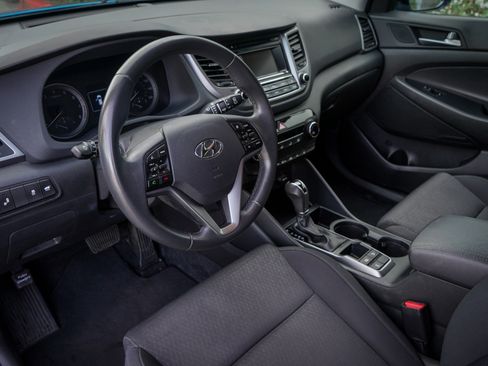 Used 2017 Hyundai Tucson Sport w/ Cargo Package image 25