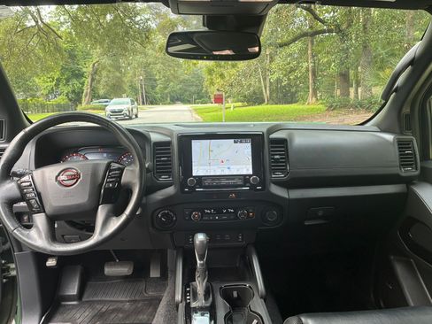 Used 2022 Nissan Frontier PRO-4X w/ Pro-4X Premium Package AWD/4WD image 22