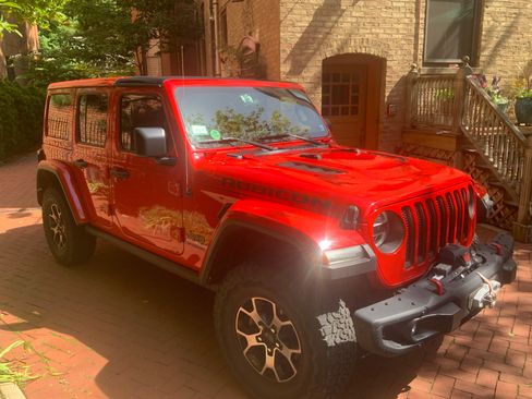 Used 2018 Jeep Wrangler Unlimited Rubicon AWD/4WD image 6