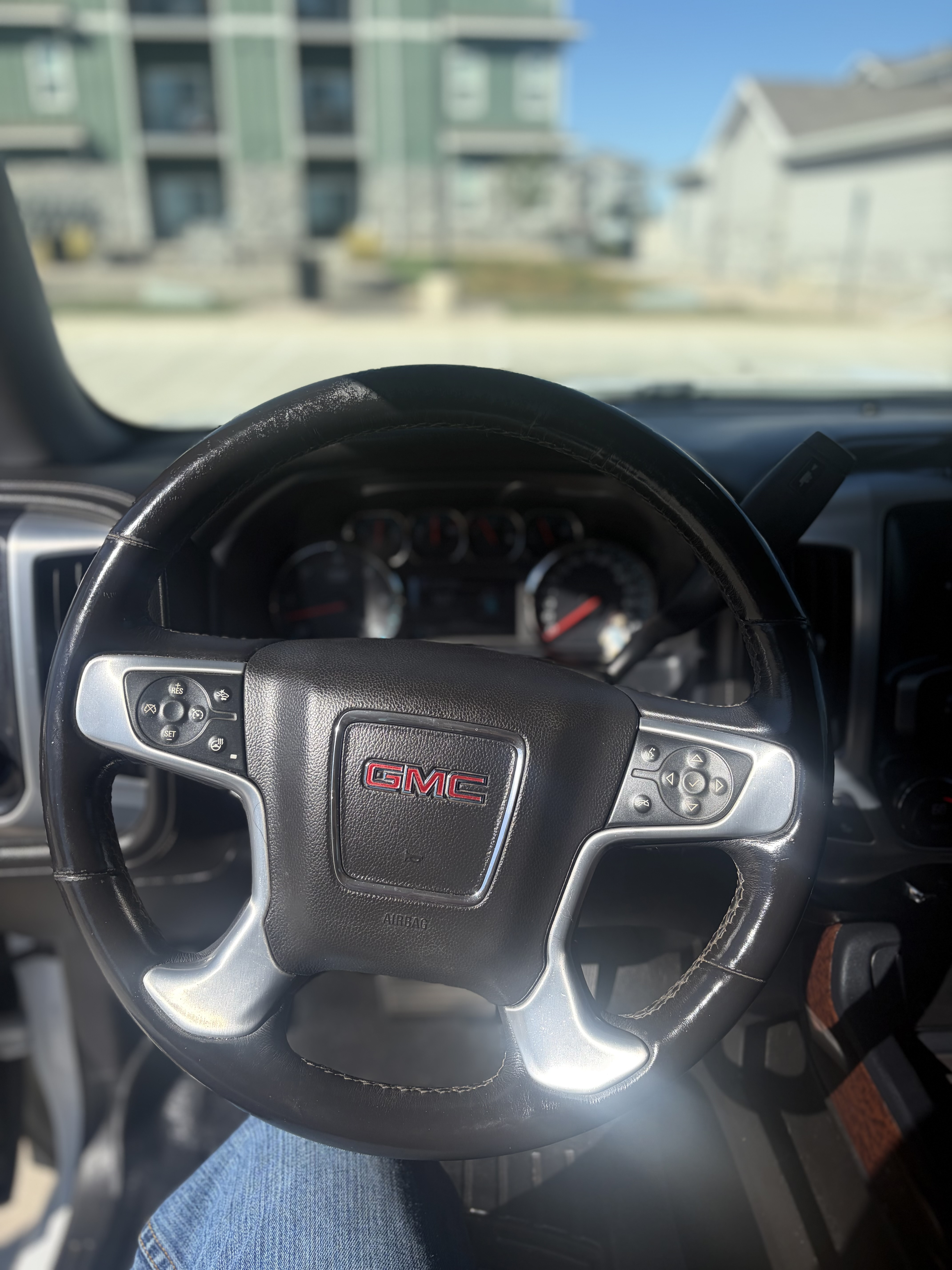 Used 2017 GMC Sierra 1500 SLT AWD/4WD image 17