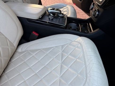 Used 2016 Mercedes-Benz GLE 400 4MATIC image 17