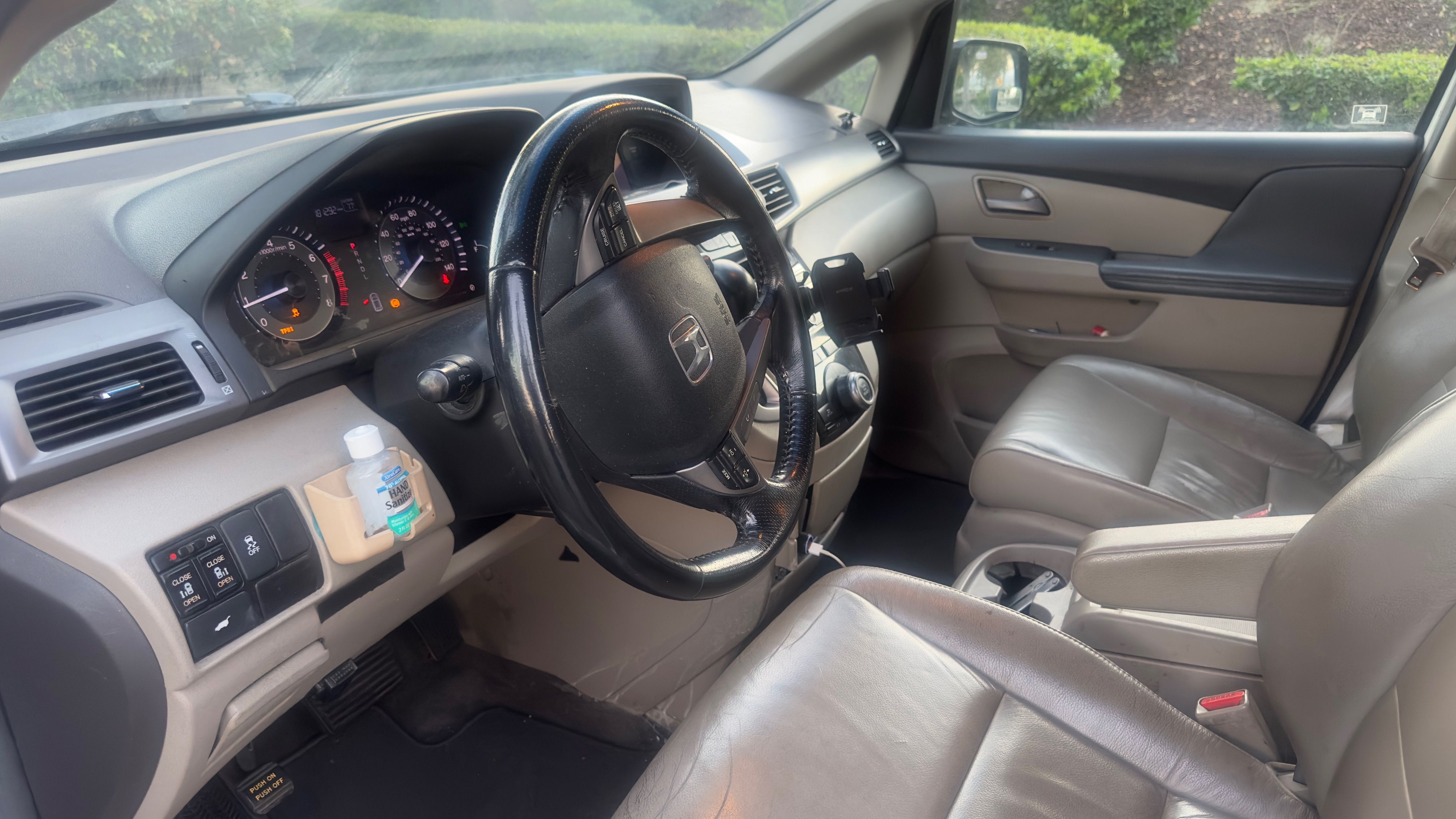 Used 2012 Honda Odyssey EX-L image 19