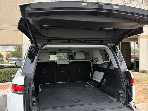 Used 2026 Rivian R1S Adventure image 12