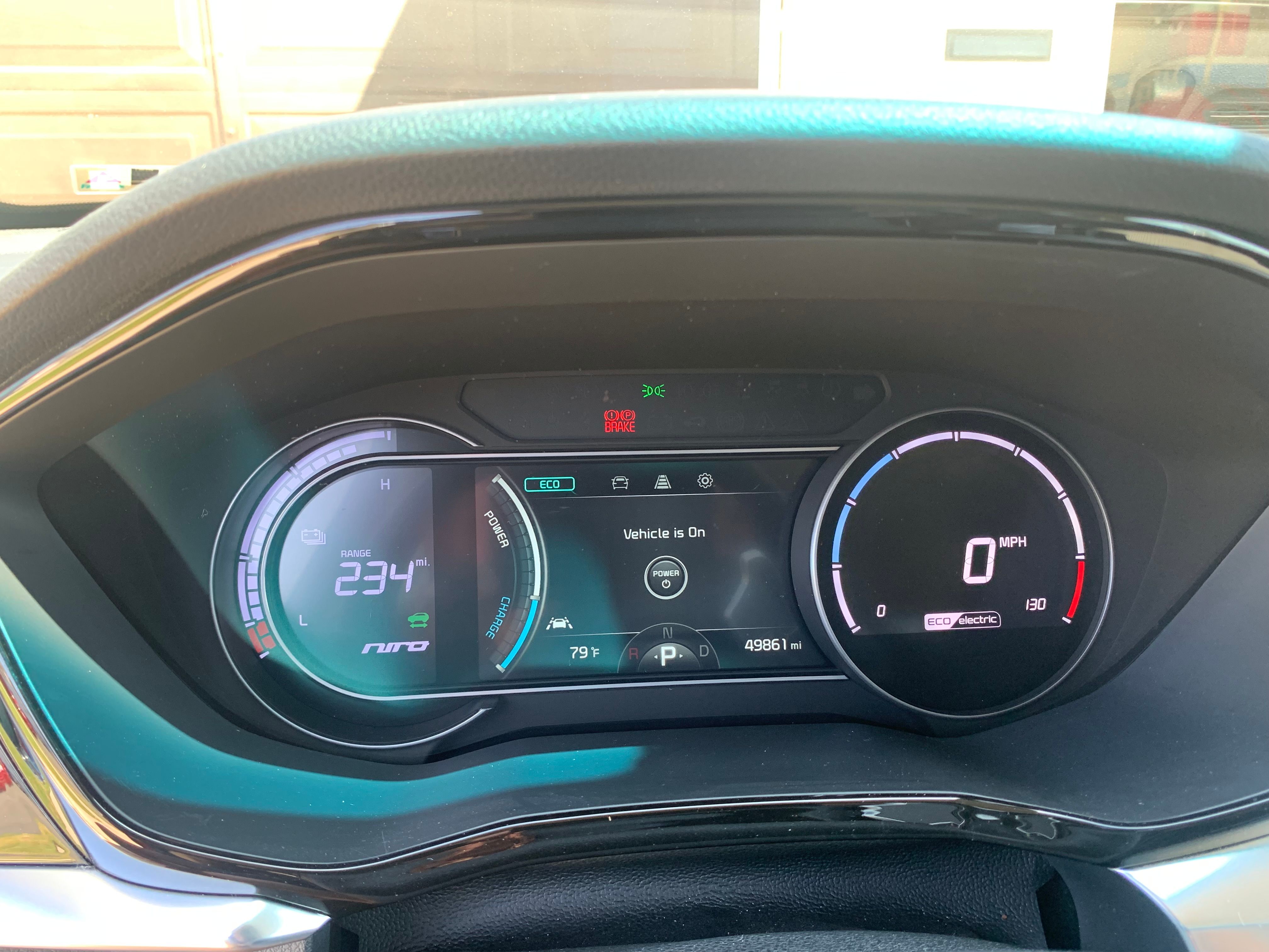 Used 2020 Kia Niro EX w/ Cold Weather Package FWD image 11