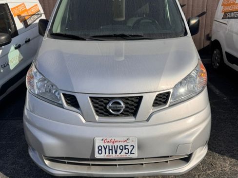 Used 2020 Nissan NV200 S FWD image 6