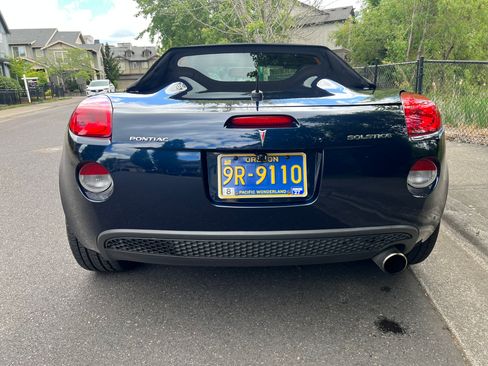 Used 2008 Pontiac Solstice Convertible w/ Premium Package RWD image 12