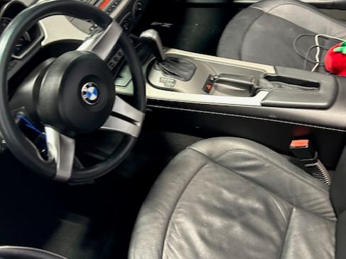 Used 2003 BMW Z4 3.0i image 13