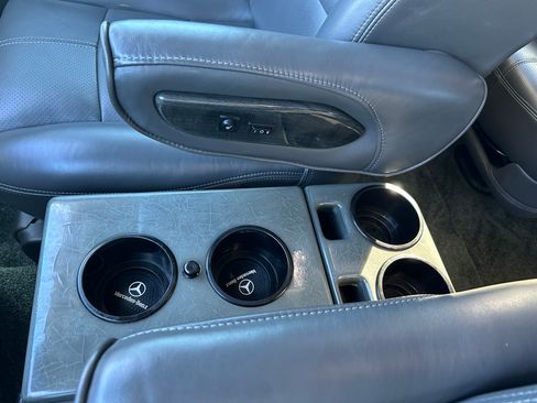 Used 2017 Mercedes-Benz Metris Passenger image 22