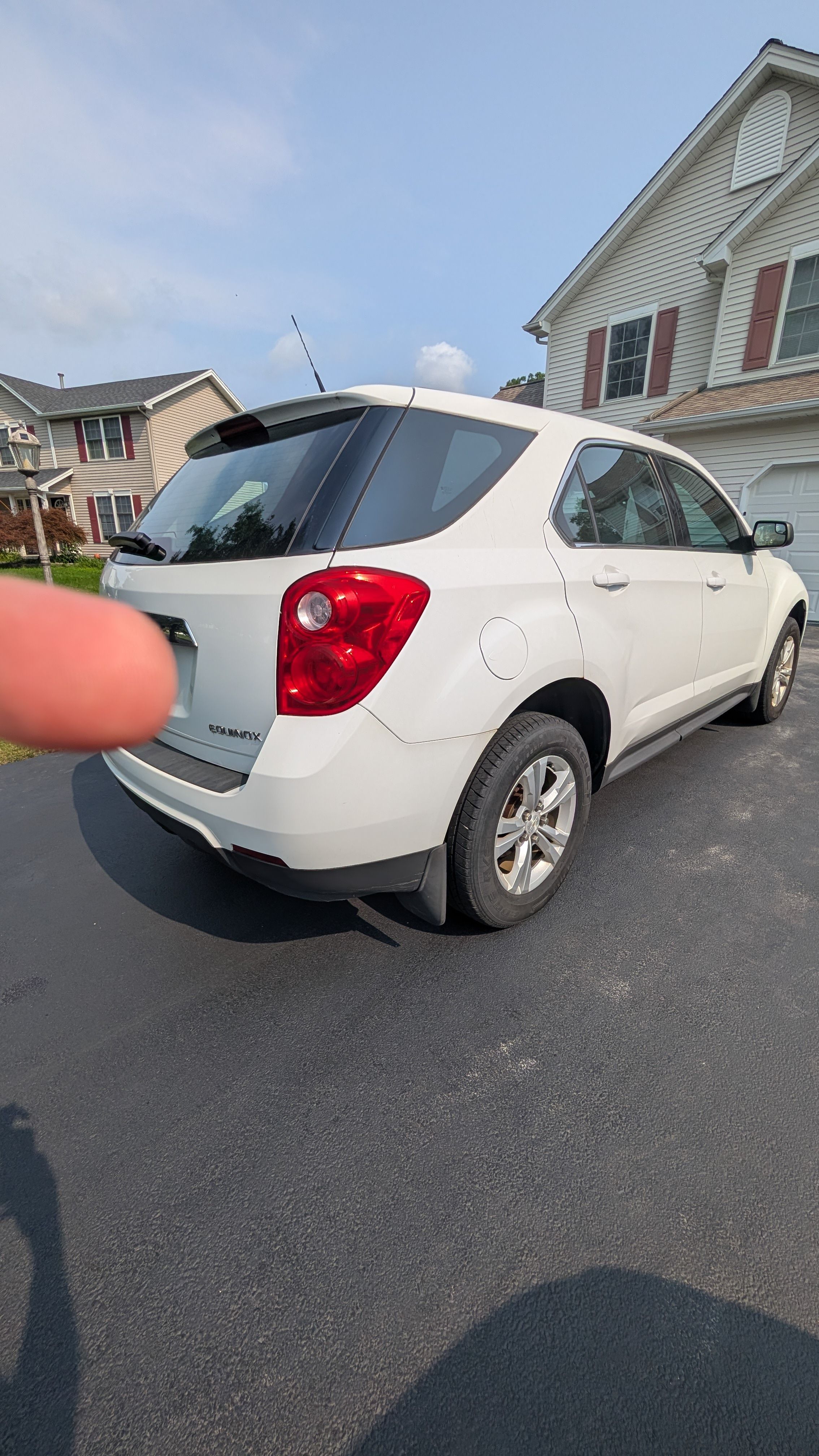 Used 2013 Chevrolet Equinox LS AWD/4WD image 4