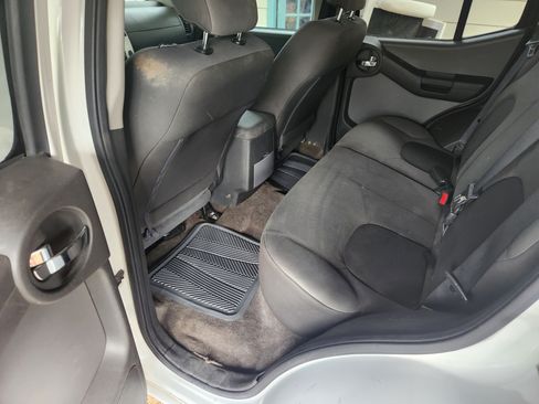 Used 2011 Nissan Xterra S image 15